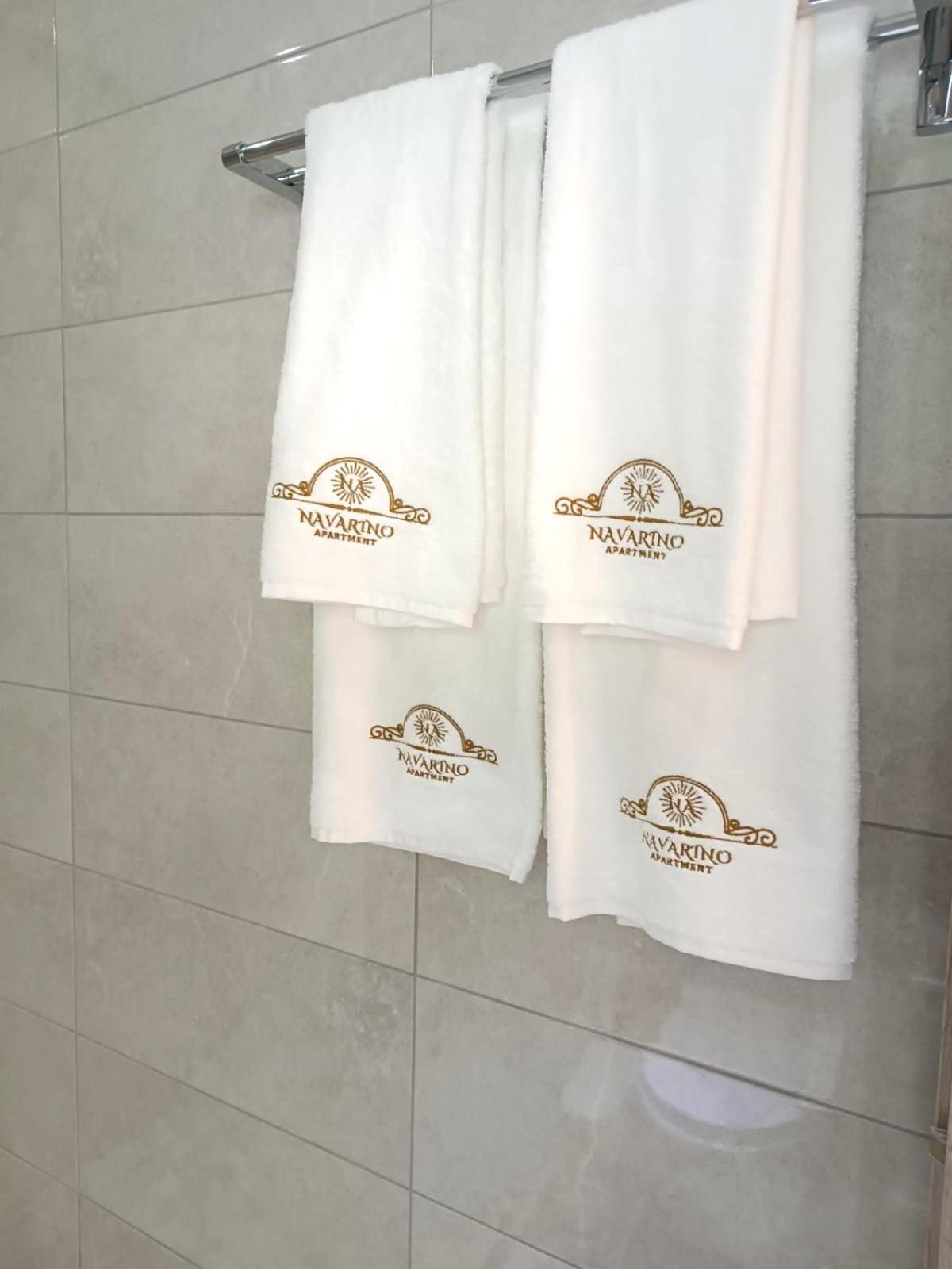 Navarino Luxe Suites Peraía Exterior foto